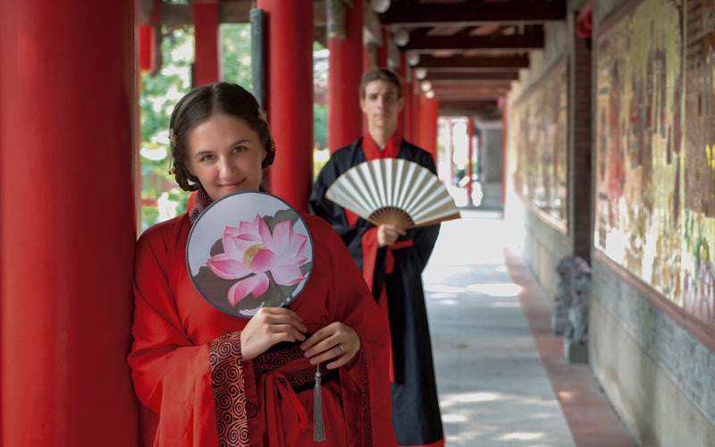 4 Traditional Chinese Clothing and Dress